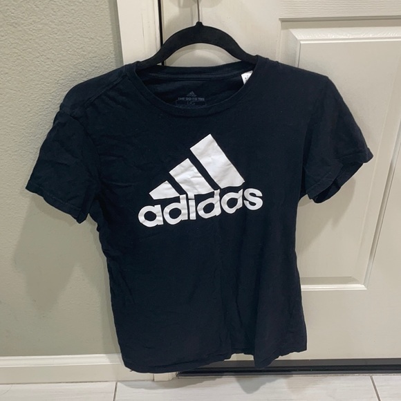 adidas Tops - Adidas Tee SZ L